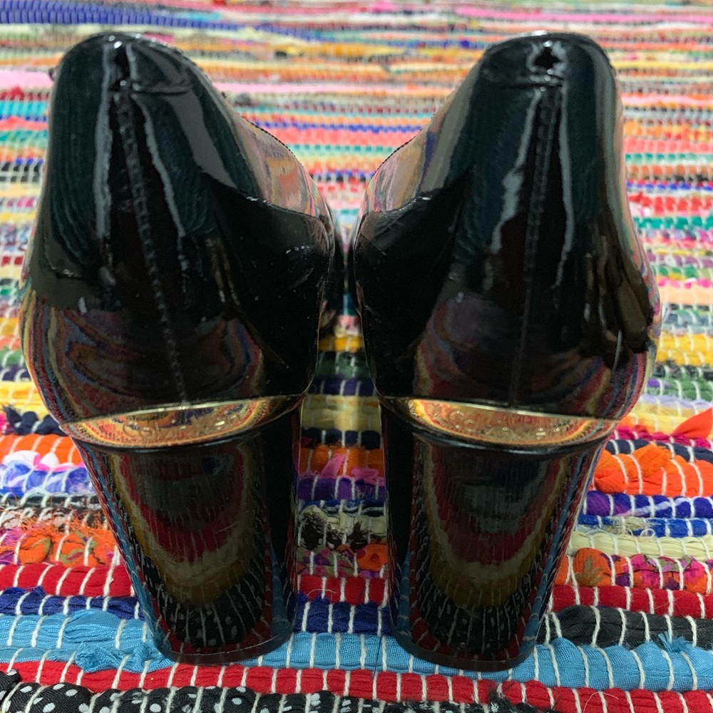 Lightly worn Calvin Klein Gold Plated Heels.